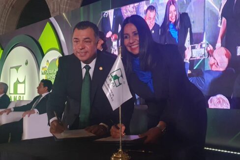 2.Firma Karla-Emilio